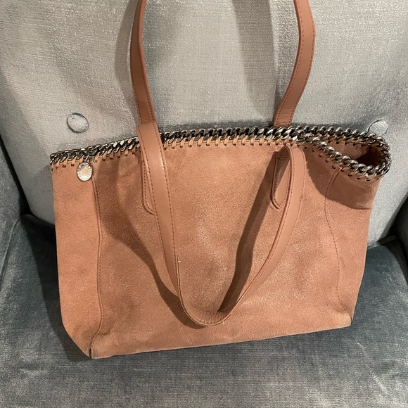 Stella McCartney soft Pink vegan chain-trimmed handbag, AUTHENTIC purchased new - Picture 2 of 9